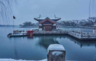 冰天雪地-冰天雪地的故事-冰天雪地的寓意-冰天雪地的意思