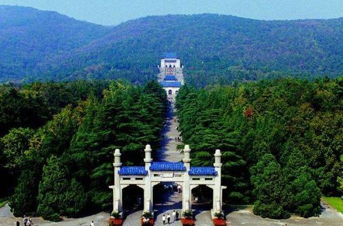 中山陵.jpg